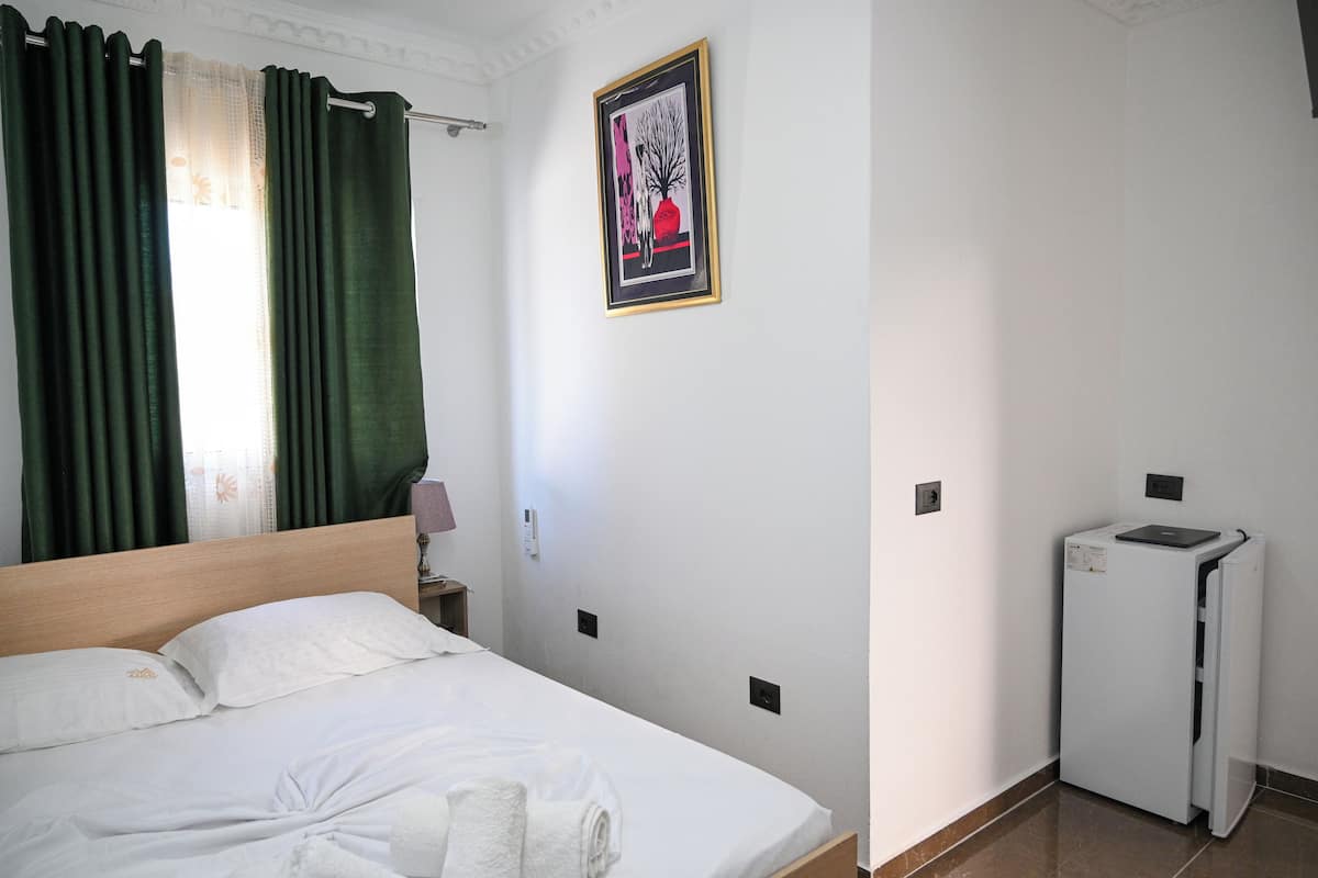 Chambre Double | 1 chambre, Wi-Fi gratuit, draps fournis