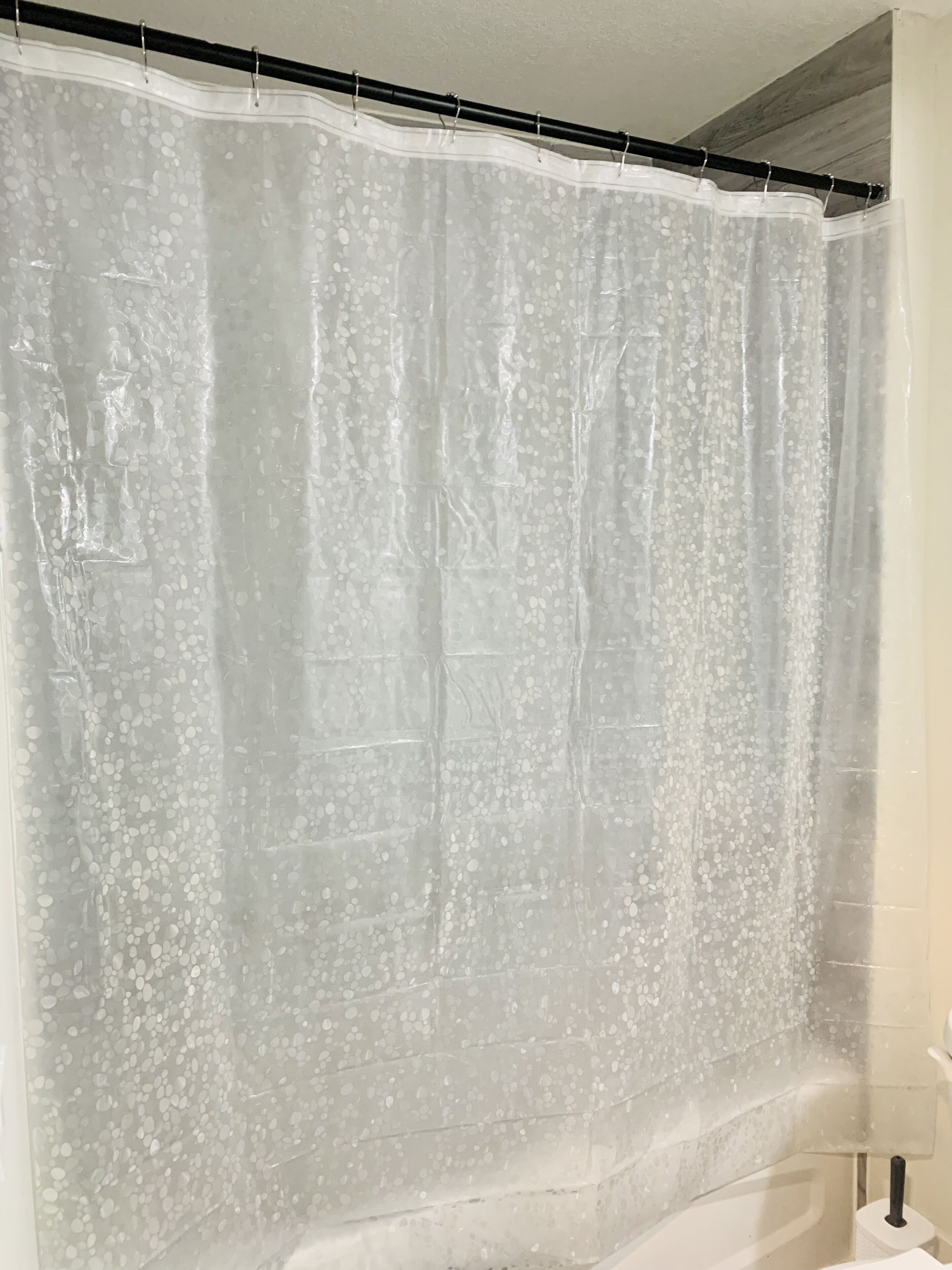 Serviettes fournies, savon