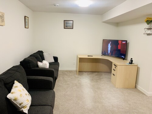 Centrally located, Cozy two bedroom basement apartment, 10 mins from YYC airport