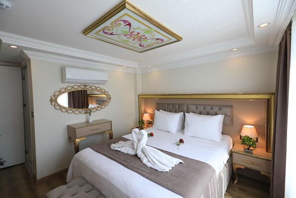 Panoramic Double Room | Soundproofing, iron/ironing board, free WiFi - Blue Zerzevan Konak Hotel (Istanbul)