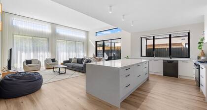 Once Upon A Tide - Linen included