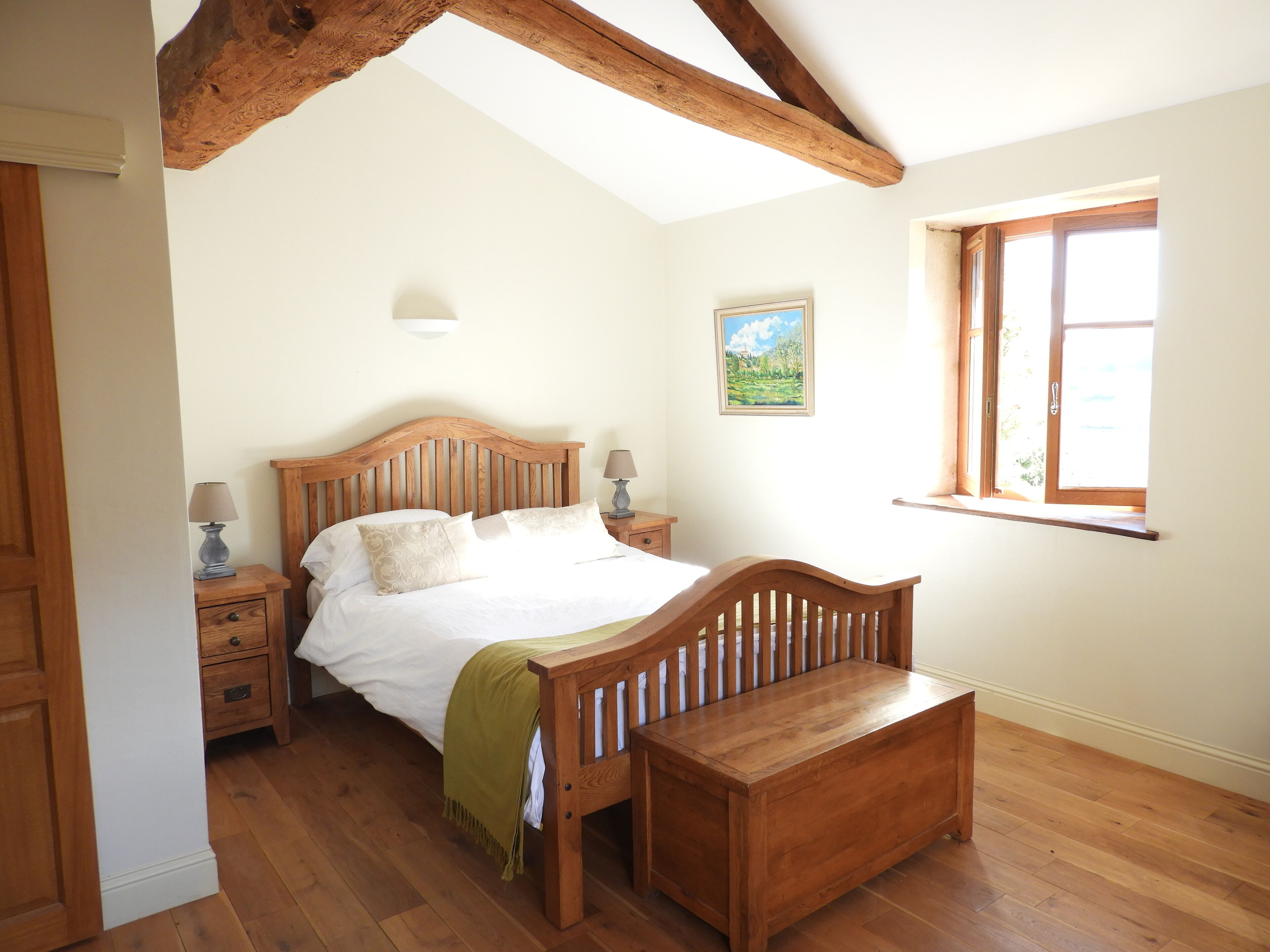 5 間睡房、免費 Wi-Fi、床單