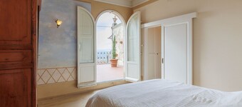 Nice apartment for 4 people with A/C, WIFI, terrace and panoramic view