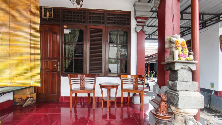 OYO 91829 Hotel Artha