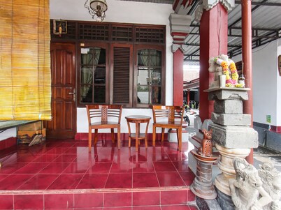 OYO 91829 Hotel Artha