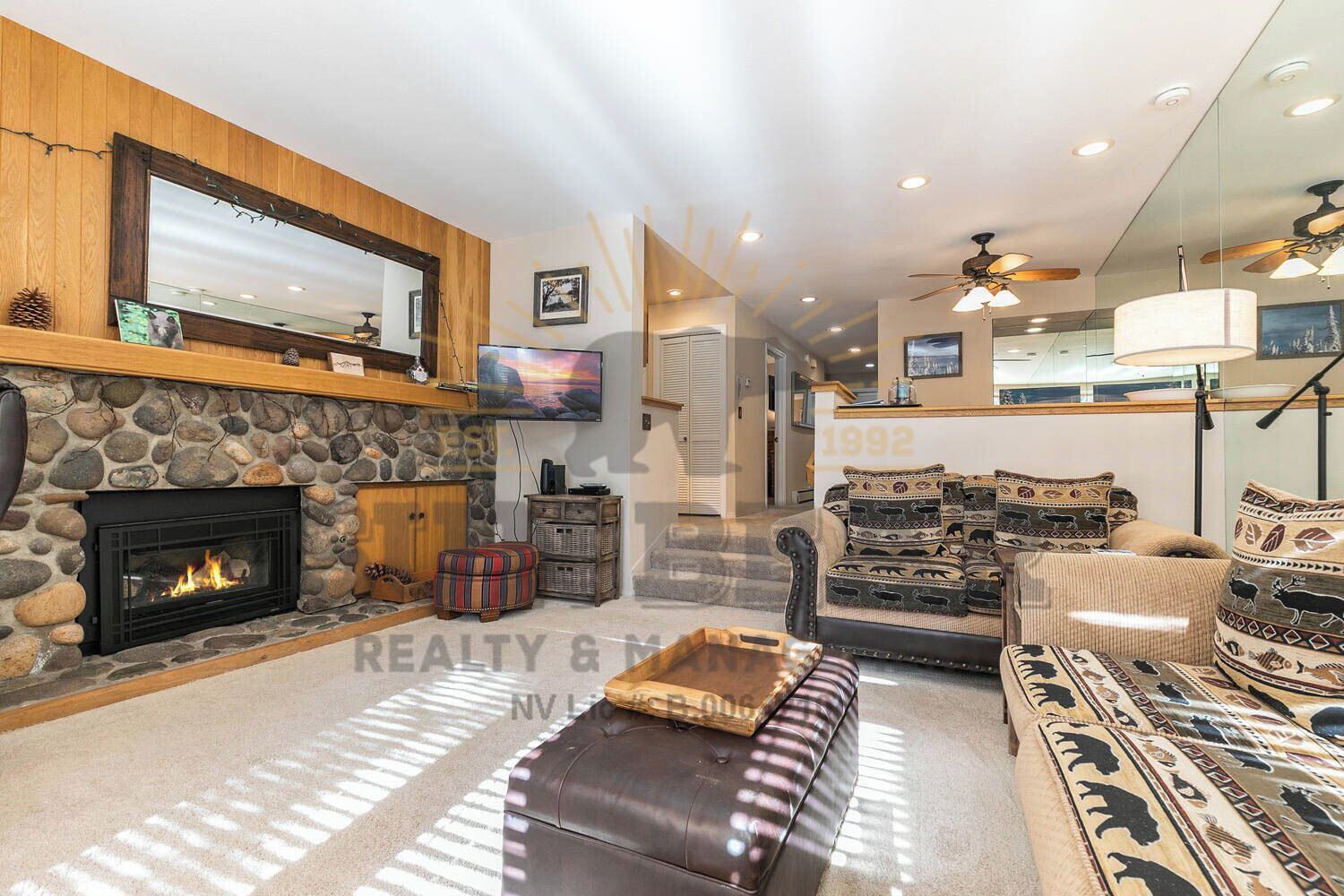 Nicely presented ground-floor condo (MC251)
