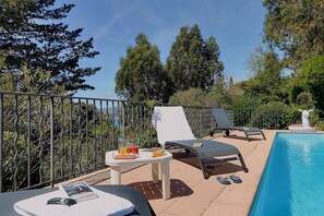 Pool - Apartment, 1 bedroom, Shared pool, Private beach, Mediterranean garden (La Croix-Valmer)