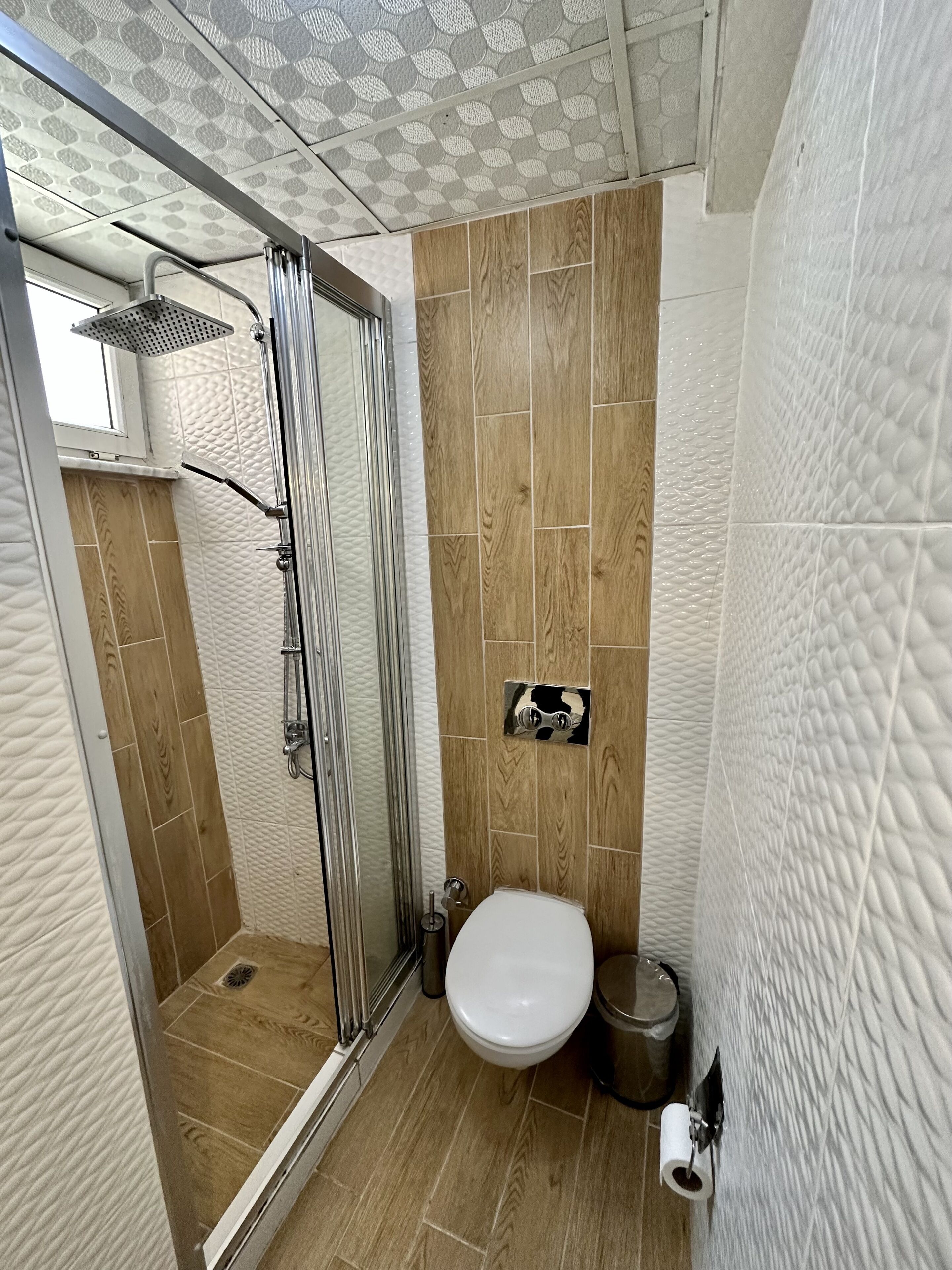 Photo - Crowned Hotel