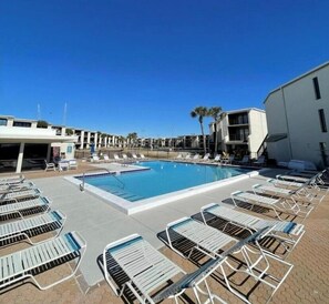 Pool - Sugar Beach 2BR/2BA- Beach Service Included! Pet Friendly! (Panama City Beach)