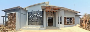 Front of property - Mountain Peak Game Lodge Namibia (Outjo)
