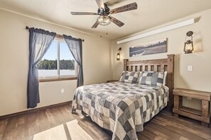 1 chambre, fer et planche à repasser, Wi-Fi, literie fournie