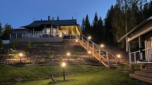 Uklassifisert bilde, 4 av 22, knapp