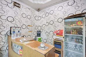 Reception - SPOT ON 91887 Penginapan Rindu (Batam)