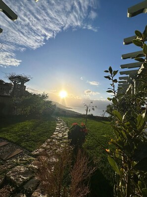 Egyptian cotton sheets, premium bedding, Tempur-Pedic beds - Leila Butik Otel (Datça)