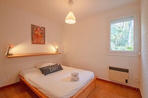 5 habitaciones, wifi y ropa de cama 