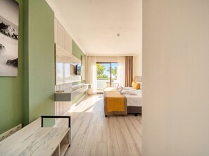 Deluxe Room | Minibar, free WiFi, bed sheets, wheelchair access - Tropic Beach Club Side  (Manavgat)