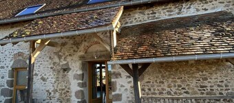 140m2 for 15 people, swimming pool and pets welcome