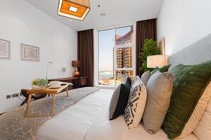 1 chambre, coffres-forts dans les chambres, fer et planche à repasser