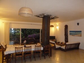 Dining - Large vacation home, Nosy Be, sandy beach and private pool (NOSY BE)