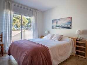 4 chambres, Wi-Fi gratuit, draps fournis