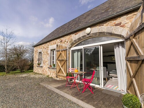 Charming one-story house with private garden and parking in Coutances
