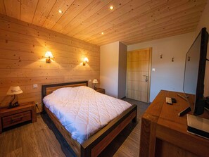 3 Schlafzimmer, kostenloses WLAN, Bettwäsche