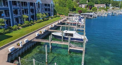 Scenic 2BR with Vaulted Ceilings | Downtown Charlevoix | Pool, Hot Tub, Sauna