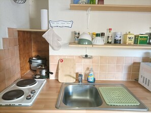 Réfrigérateur, micro-ondes