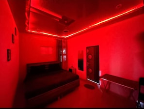 Sistema de insonorización, wifi gratis y ropa de cama