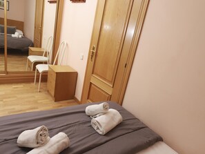 3 chambres, Wi-Fi, draps fournis