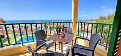 Holiday home CASA ELA in Tarajalejo, sea view, near the beach, WiFi