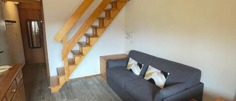 Télévision à écran plat