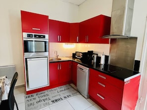 Microwave, oven, dishwasher