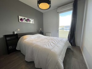 2 bedrooms