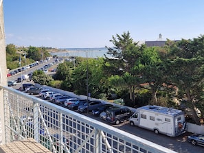 Property grounds - 3-room duplex near the beach with parking - sleeps 4 (Châtelaillon-Plage)