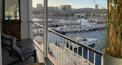 Gorgeous! Toulon Facing Sea-Port