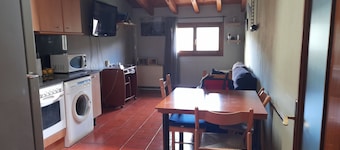 Apartment in a Quiet Historic Building with Views