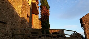 Apartment in a Quiet Historic Building with Views