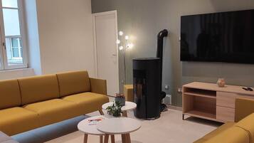 Televisie en een tafeltennistafel