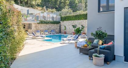 Villa Blue Sky, private pool, breakfast