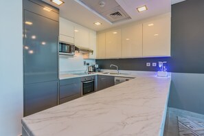 Microwave, oven, dishwasher