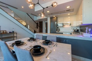 Microwave, oven, dishwasher