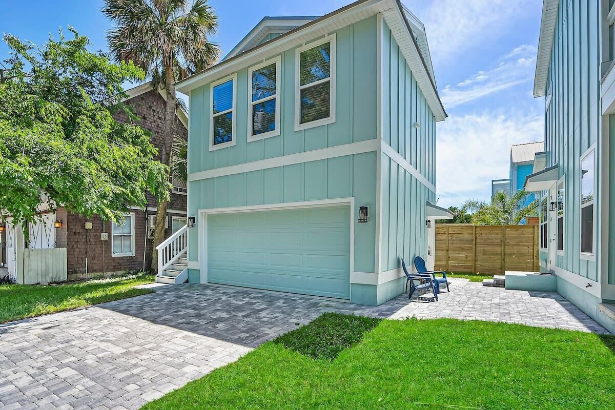 Photo 26 of Downtown St. Augustine Apt, Smart TV, Pack N Play