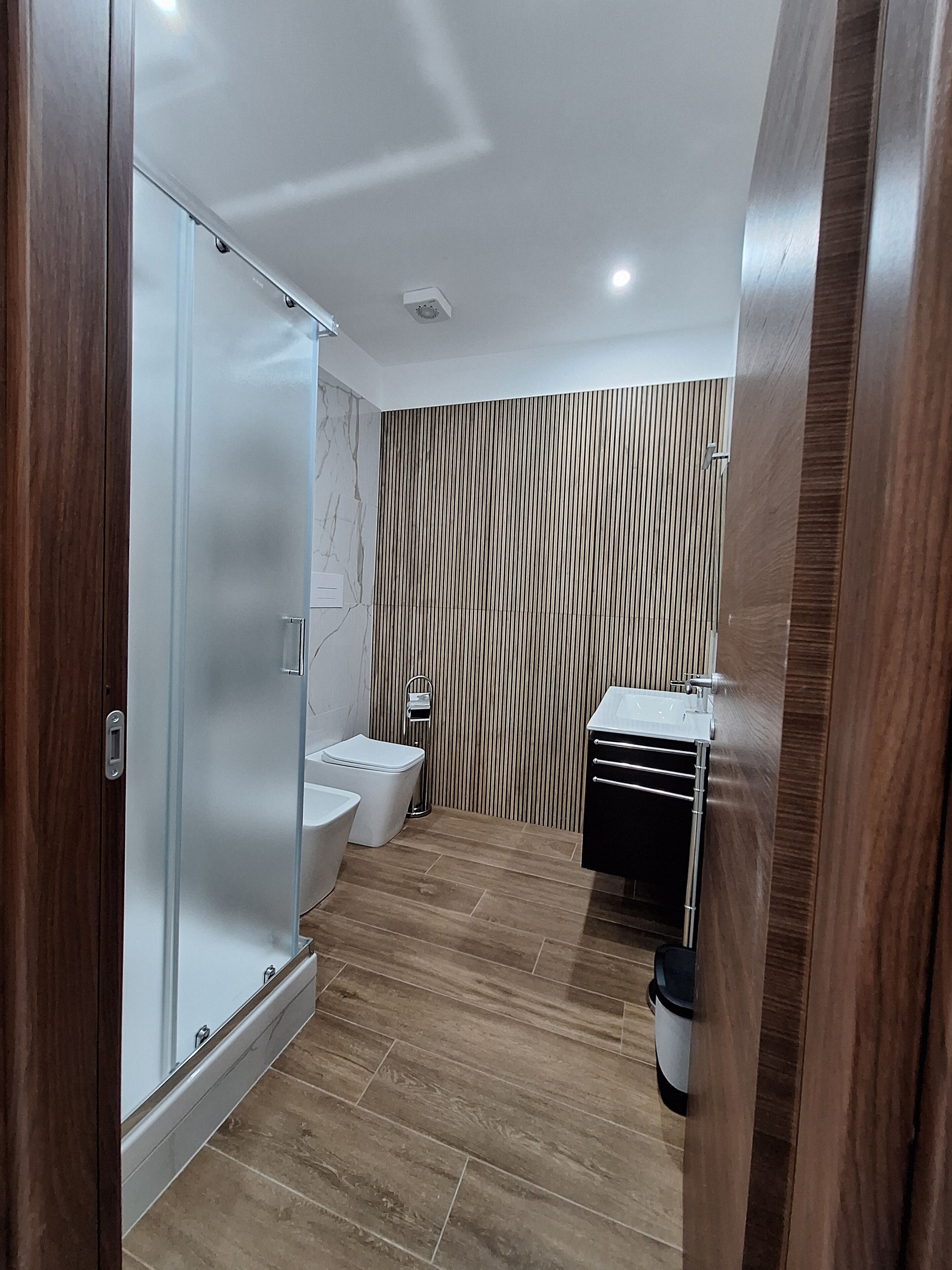 Superior-Zimmer | Hochwertige Bettwaren, Daunenbettdecken