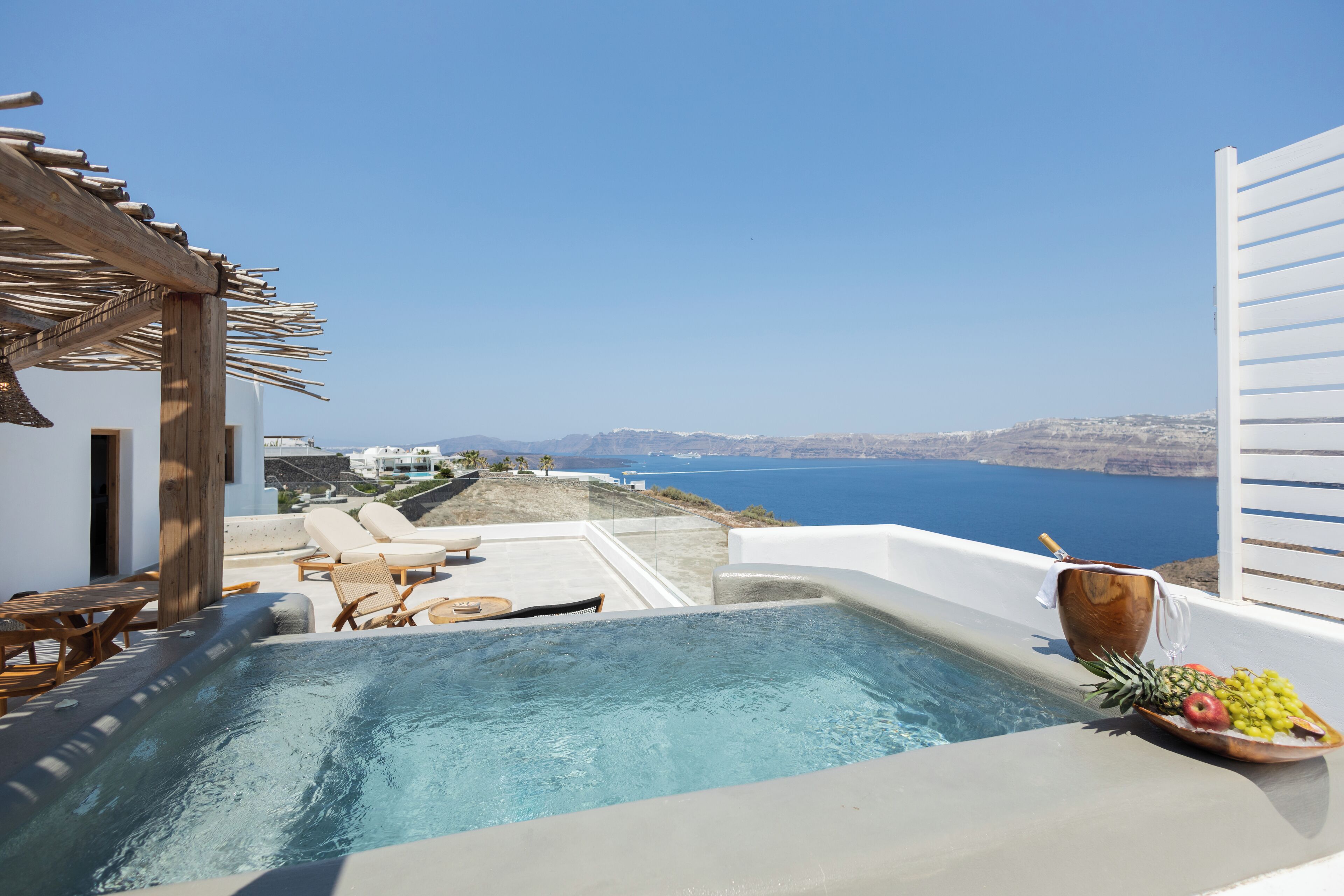 Penthouse Villa with Private Terrace and Panoramic Caldera View | Terrasse/Patio