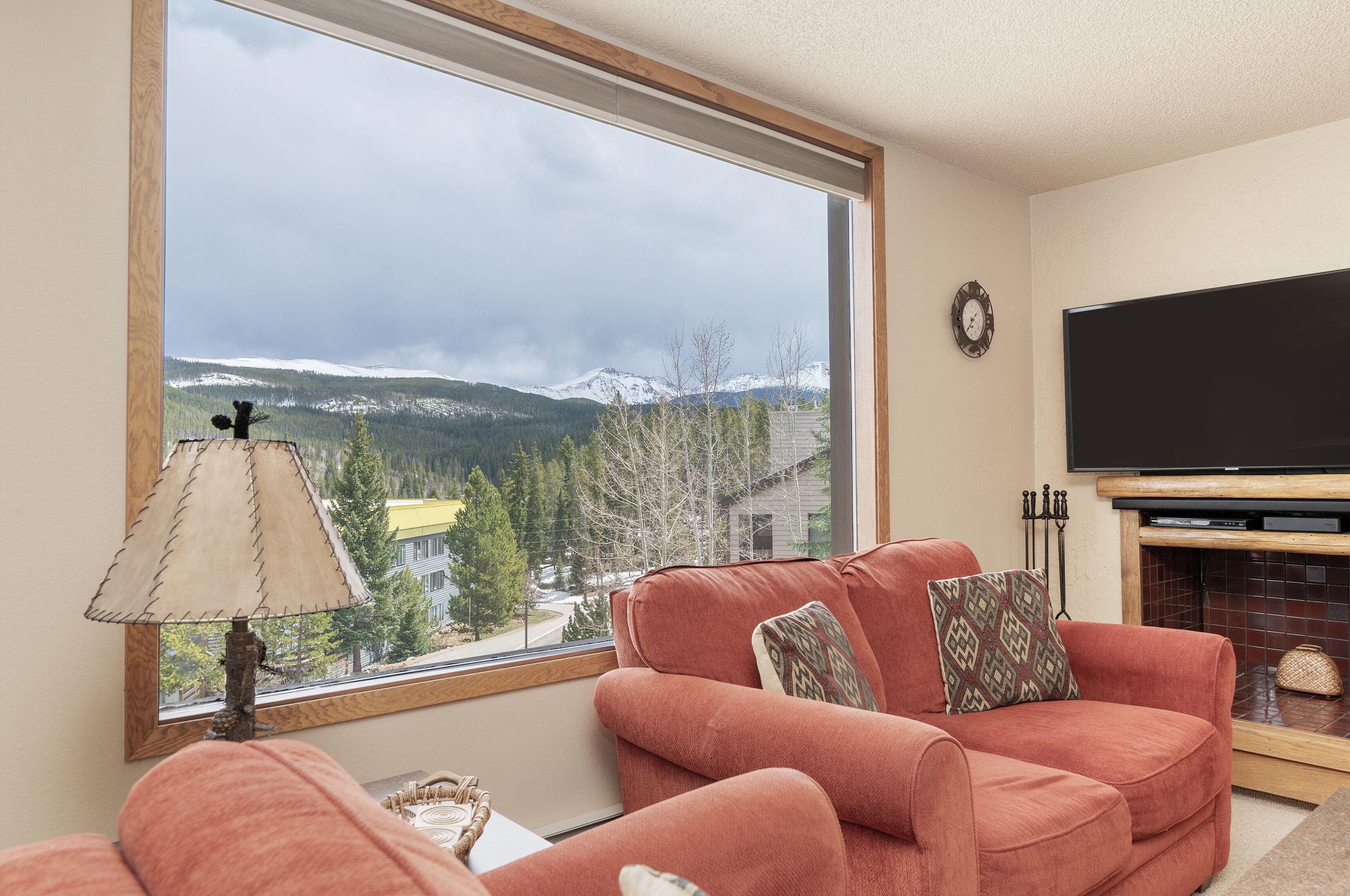 This ideal downtown condo rental is great for families