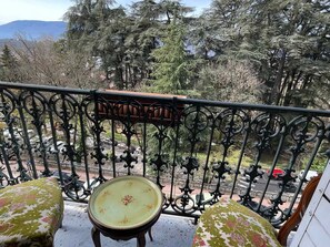 Property grounds - Large studio downtown with balcony and WiFi (Aix-les-Bains)
