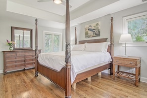 4 bedrooms, free WiFi, bed sheets