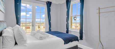 2 chambres, fer et planche Ă repasser, Wi-Fi gratuit, draps fournis