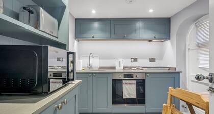 Cute and cosy home in the centre of Canterbury.